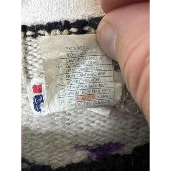 Vintage FILA Women’s Wool Sweater L Made in Hong Kong 80s 90s Geometric Knit Ski - Picture 5 of 7